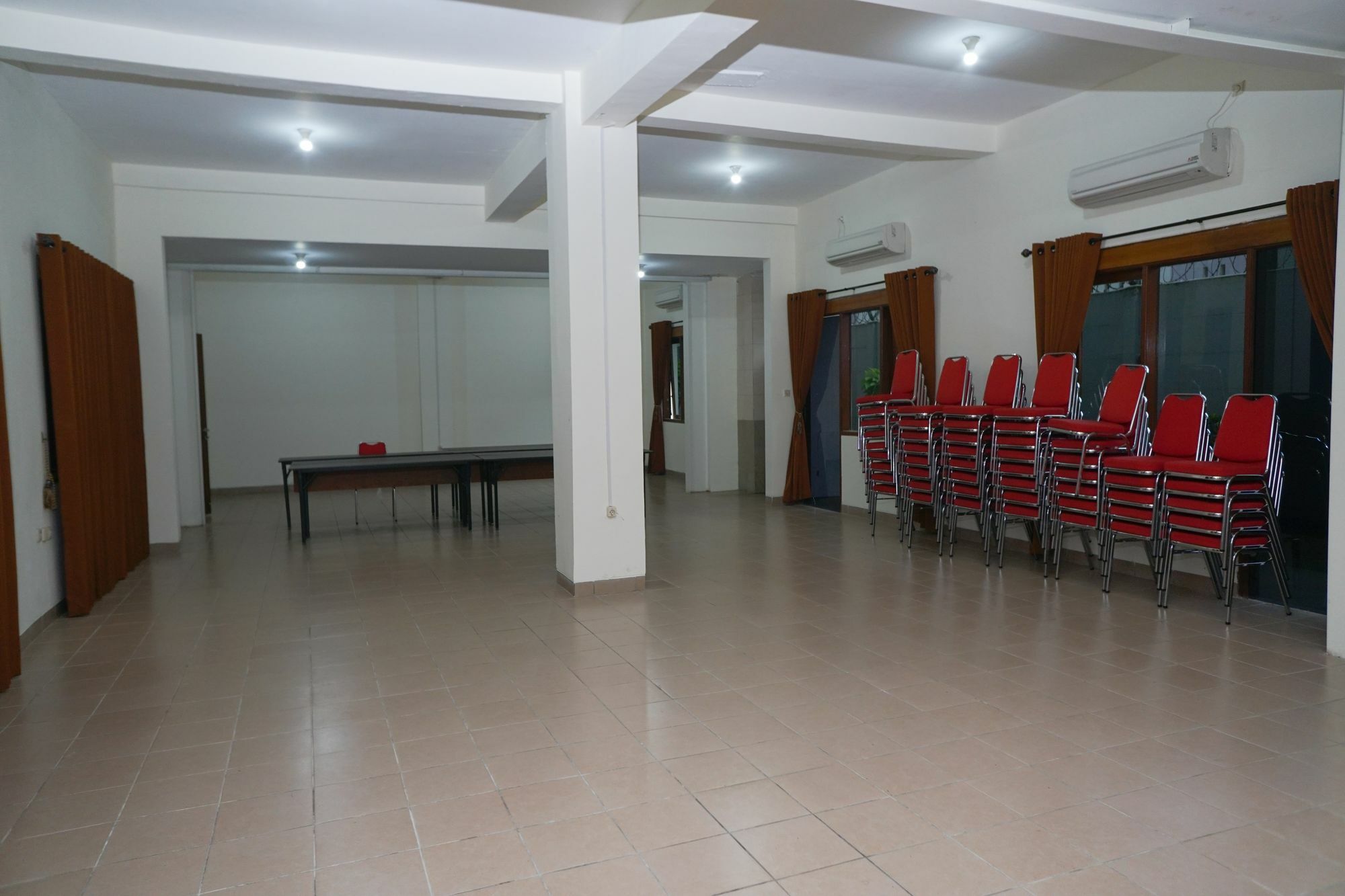 Reddoorz Plus @ Ciumbuleuit Area Bandung Eksteriør bilde